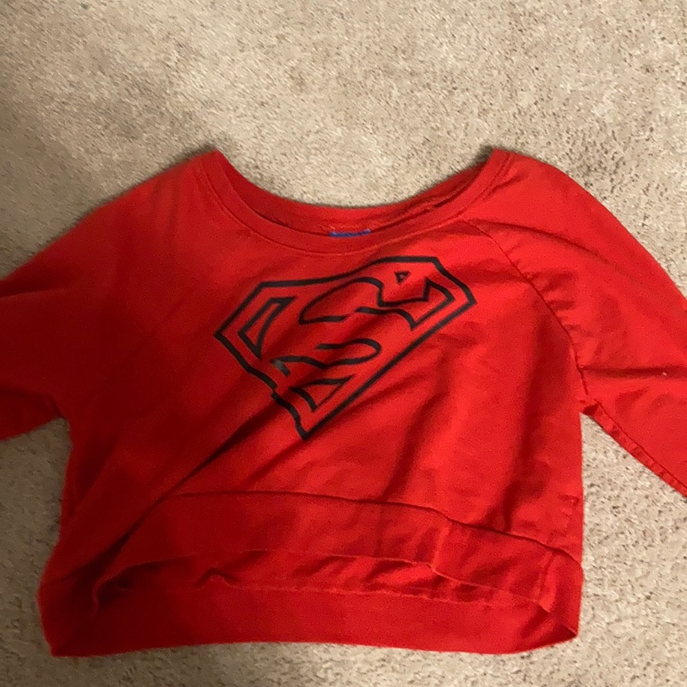 A Crop top for kids around 10 or 11